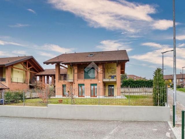 Appartamento in vendita di 145 m² in Via G. Castaudi, 22