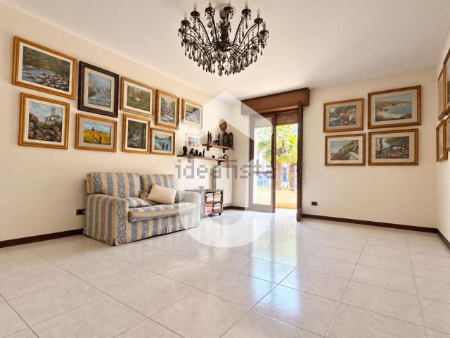 Appartamento in vendita di 145 m² in Via Gozzano, 2