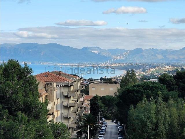 Appartamento in vendita di 145 m² in Via Gaetano Salvemini, 2