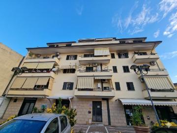 Appartamento in vendita di 145 m² in Via Giuseppe Verdi, 17