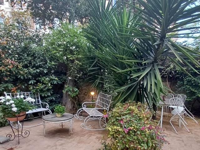 Appartamento in vendita di 145 m² in Via Giovanni Nicotera, 5