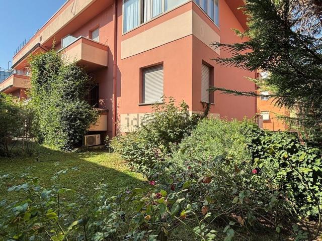 Appartamento in vendita di 145 m² in Via Guido Rossa, 9