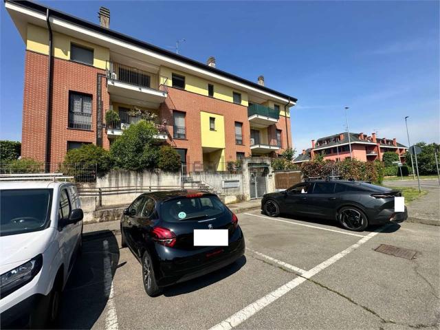 Appartamento in vendita di 145 m² in Via Don Pasquale Rovati