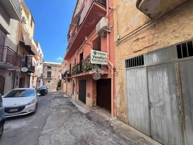 Appartamento in vendita di 145 m² in Via degli Archi, 12