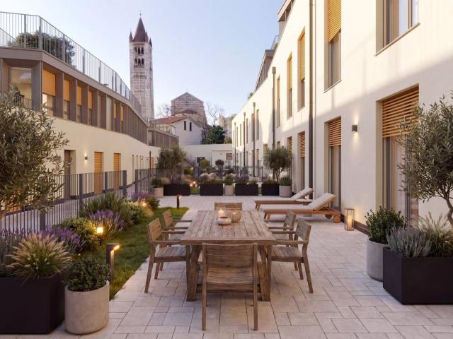 Appartamento in vendita di 145 m² in Via del Bersagliere, 25
