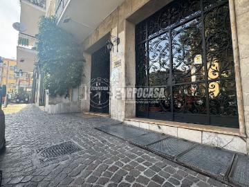 Appartamento in vendita di 145 m² in Via Eduardo Nicolardi, 5