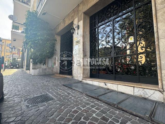 Appartamento in vendita di 145 m² in Via Eduardo Nicolardi, 5