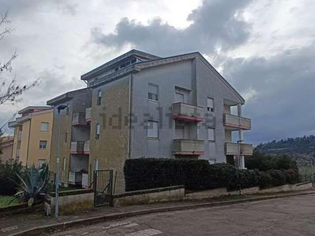 Appartamento in vendita di 145 m² in Via Fonte Canale, 40