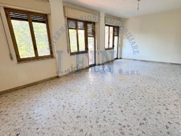Appartamento in vendita di 145 m² in Via Fimia