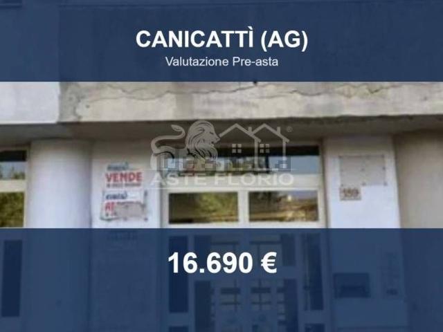 Appartamento in vendita di 145 m² in Via Luigi Pirandello, 189