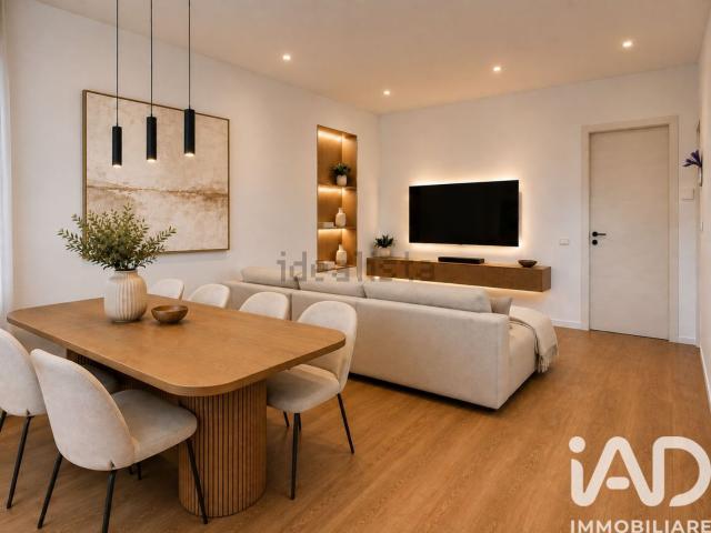 Appartamento in vendita di 145 m² in Via Manzoni, 30