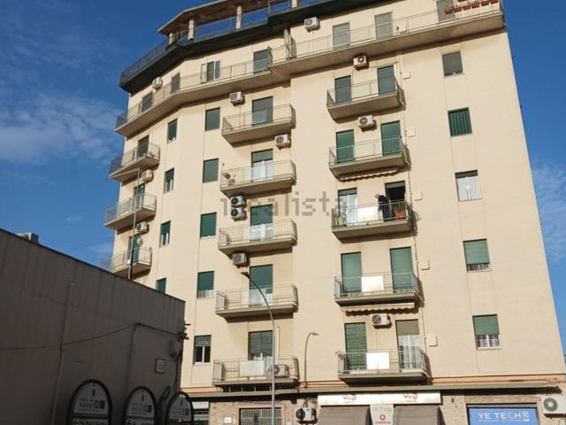 Appartamento in vendita di 145 m² in Via Napoli, 23