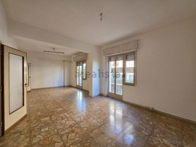 Appartamento in vendita di 145 m² in Via Nicola Furnari