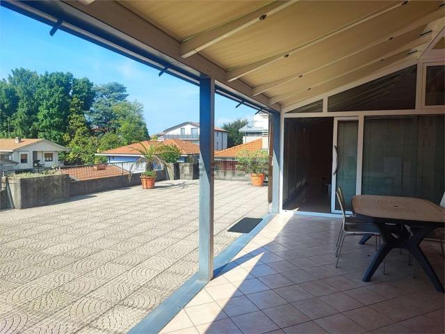 Appartamento in vendita di 145 m² in Via Nicostrato Castellini