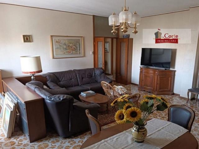 Appartamento in vendita di 145 m² in Via San Martino, 14