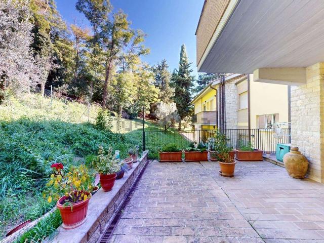 Appartamento in vendita di 145 m² in Via San Benedetto, 7