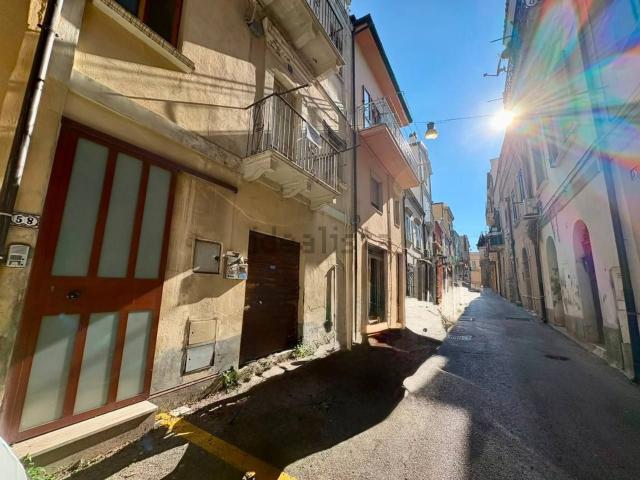 Appartamento in vendita di 145 m² in Via San Francesco