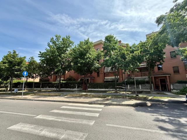 Appartamento in vendita di 145 m² in Via San Vincenzo Dè Paoli