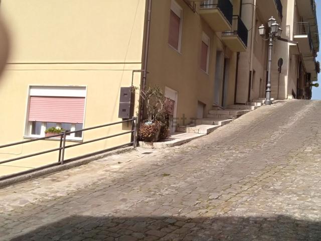 Appartamento in vendita di 145 m² in Via Spirito Santo, 4
