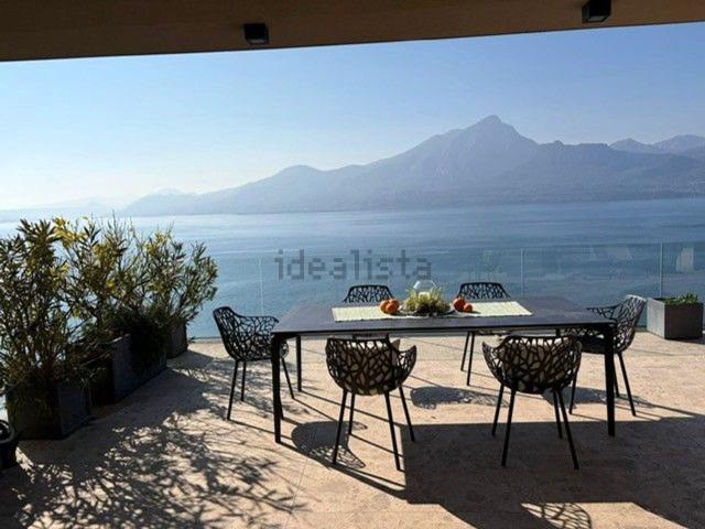 Appartamento in vendita di 145 m² in Via per le Prandine