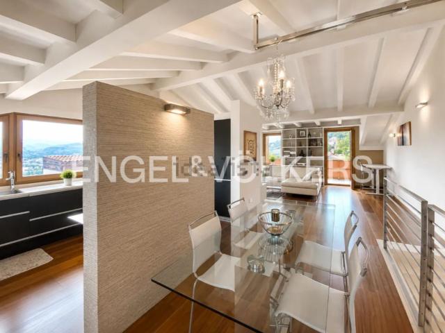 Appartamento in vendita di 145 m² in Via Per Sasso, 24