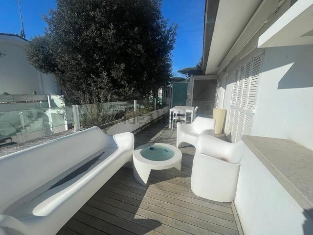 Appartamento in vendita di 145 m² in Via Pietra Ligure