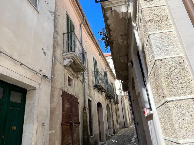 Appartamento in vendita di 145 m² in Via Roma