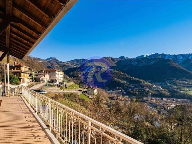 Appartamento in vendita di 145 m² in Via Ripa, 9