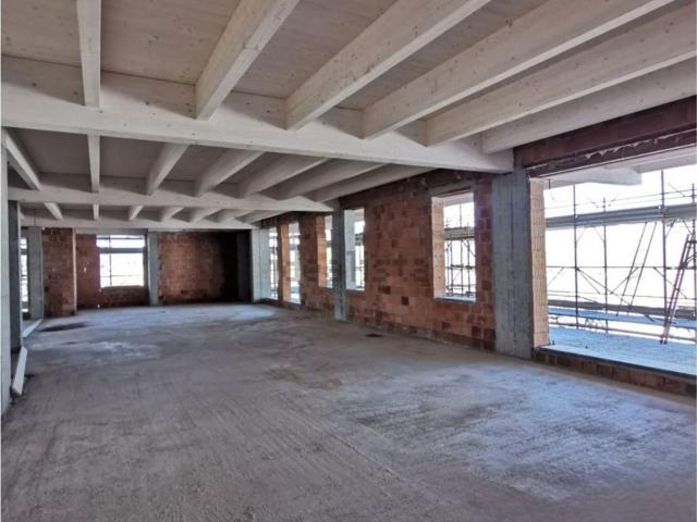 Appartamento in vendita di 145 m² in Via Tagliamento, 8