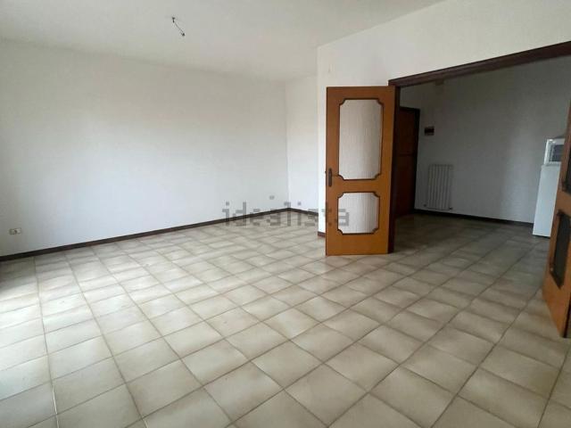 Appartamento in vendita di 145 m² in Via Tiburtina Valeria