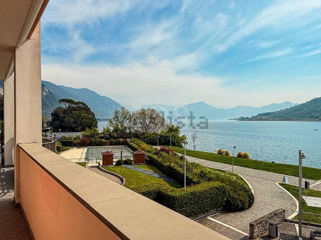 Appartamento in vendita di 145 m² in Via V. Veneto, 42