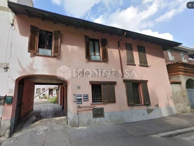 Appartamento in vendita di 145 m² in Via V. Monti, 36