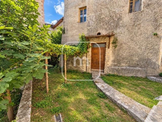 Appartamento in vendita di 145 m² in Via vittorio emanuele