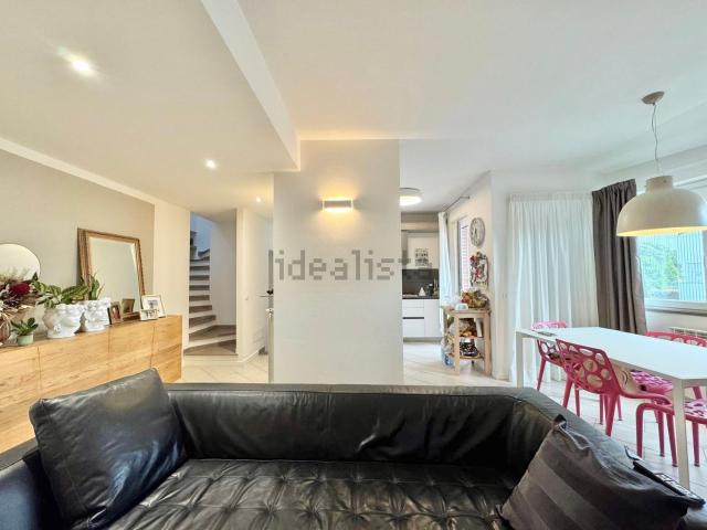 Appartamento in vendita di 145 m² in Via Vittorio Venagli