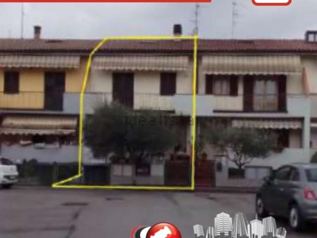 Appartamento in vendita di 145 m² in Via VIII Marzo