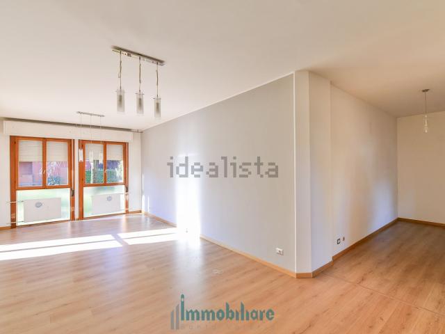 Appartamento in vendita di 145 m² in Via Zara, 10