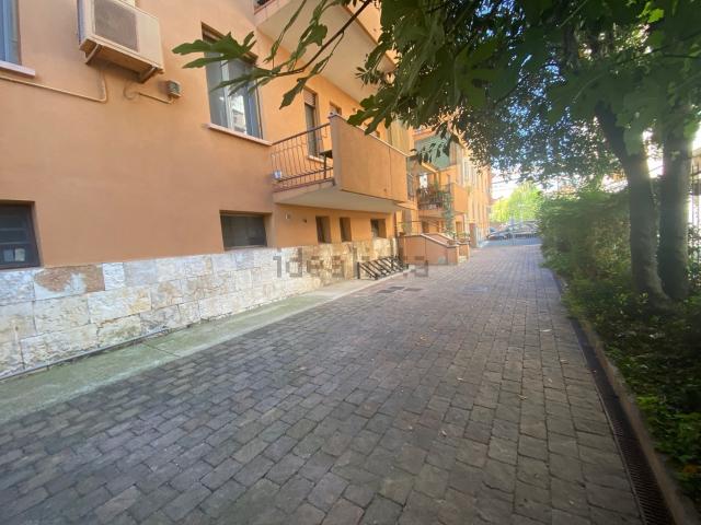 Appartamento in vendita di 145 m² in Viale Cavour, 144
