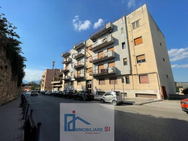 Appartamento in vendita di 145 m² in Viale dei Rettori