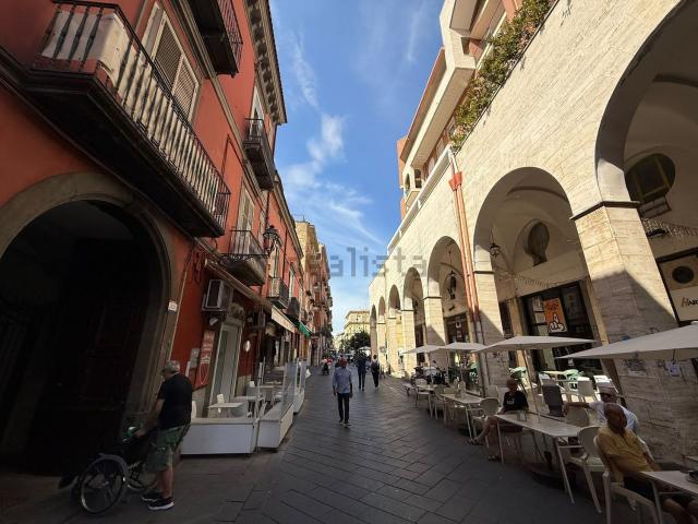 Appartamento in vendita di 145 m² in Corso Vittorio Emanuele II