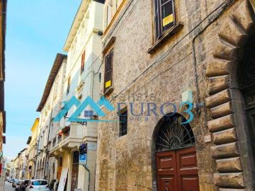 Appartamento in vendita di 145 m² in Corso Giuseppe Mazzini