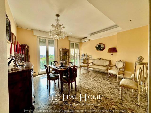 Appartamento in vendita di 145 m² in Corso Porta Nuova