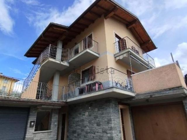 Appartamento in vendita di 145 m² in Frazione Porossan Roppoz