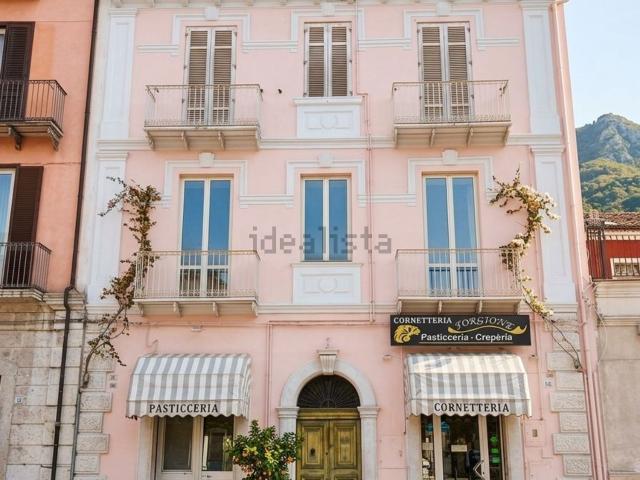 Appartamento in vendita di 145 m² in Piazza Roma