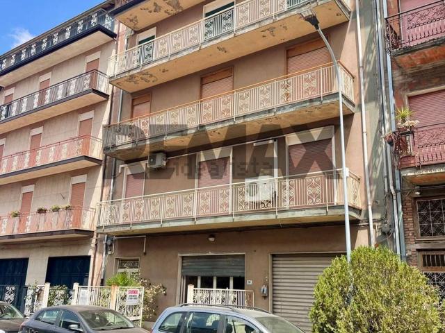 Appartamento in vendita di 146 m² in Via Carlo Alberto Dalla Chiesa, 12