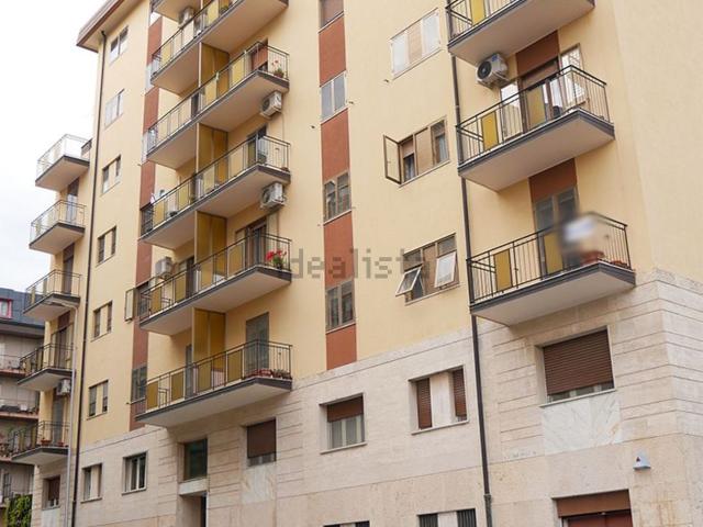 Appartamento in vendita di 146 m² in Via Cesare Sinopoli, 2