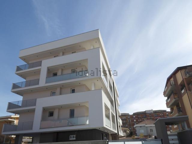 Appartamento in vendita di 146 m² in Via Ambrosio Palma, 12