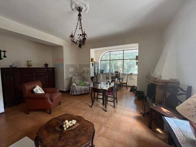 Appartamento in vendita di 146 m² in Via Braccianese Claudia, 8