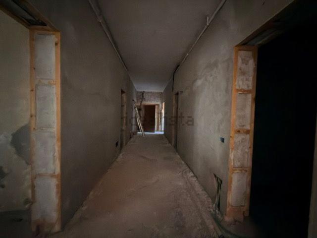 Appartamento in vendita di 146 m² in Via Francesco Viviani, 7