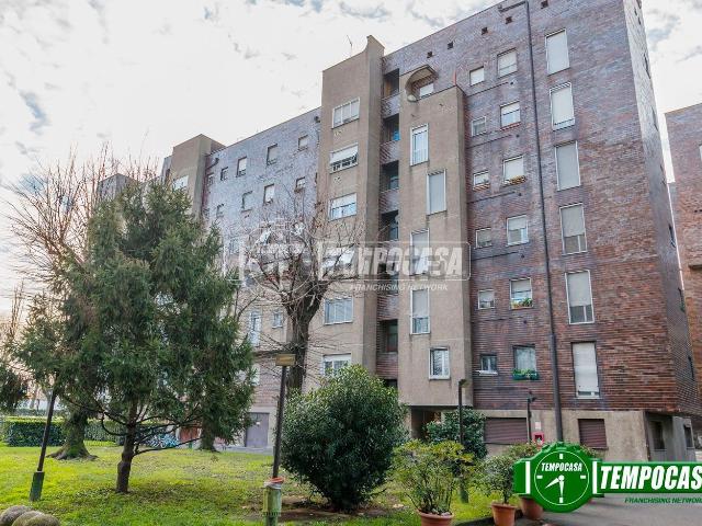 Appartamento in vendita di 146 m² in Via Fratelli Rosselli