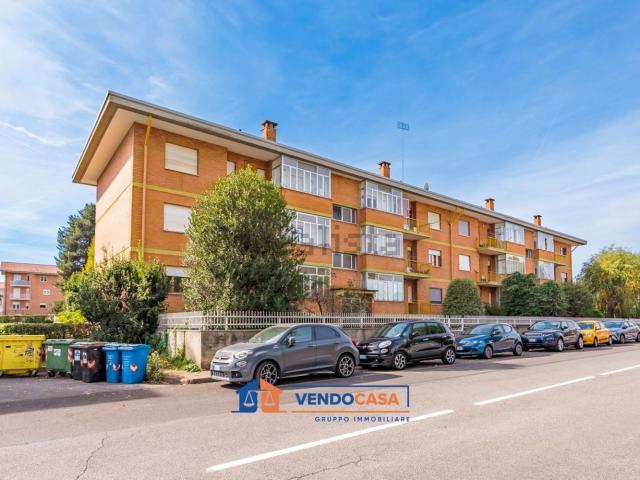 Appartamento in vendita di 146 m² in Via Leonardo Ferrero, 43